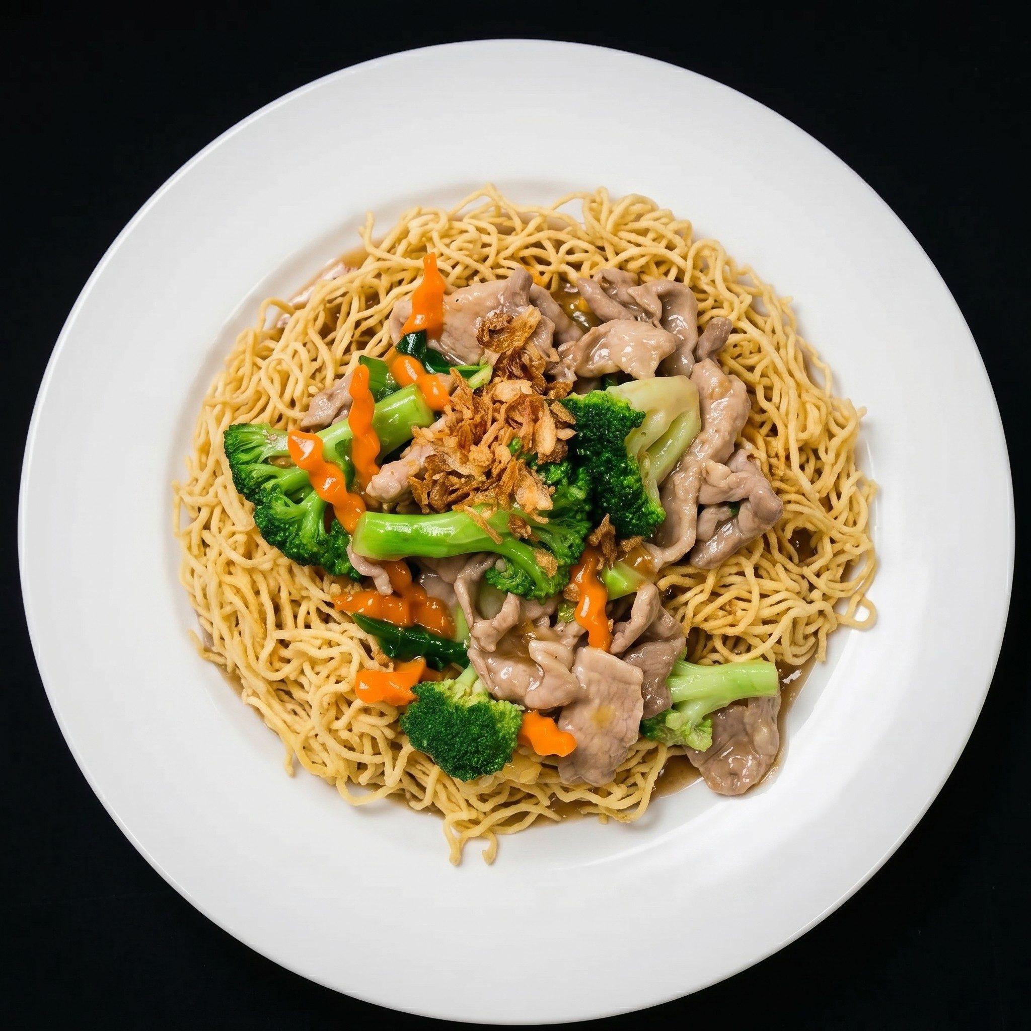 Lad Na with Crispy Egg Noodles.
