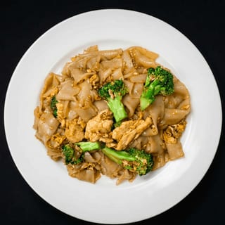 Pad See-Ew Jay